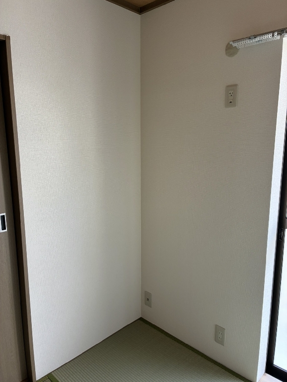 その咳、もしかして“畳、壁紙のカビ”が原因かもしれません。